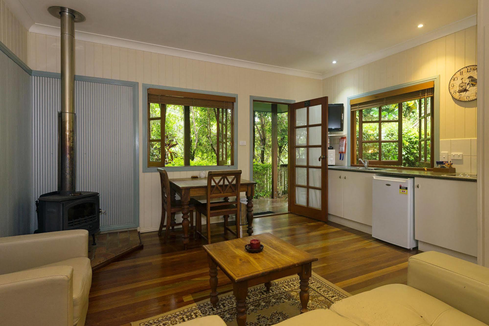 Allumbah Pocket Cottages Yungaburra Esterno foto