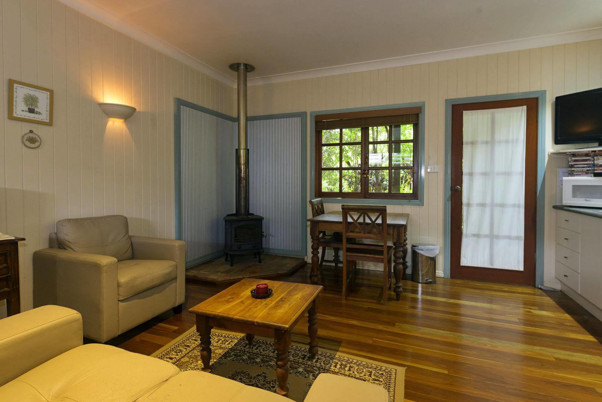 Allumbah Pocket Cottages Yungaburra Esterno foto