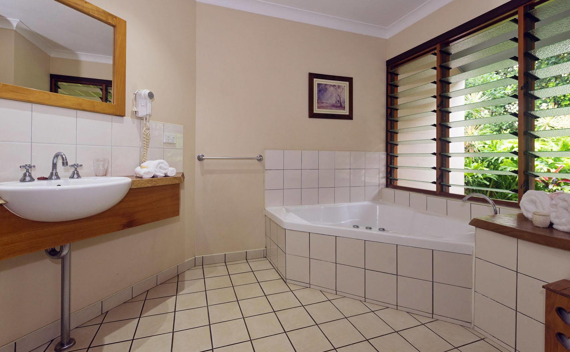 Allumbah Pocket Cottages Yungaburra Esterno foto